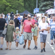 GALERII Nädalavahetusel sai kümmelda laadamelus